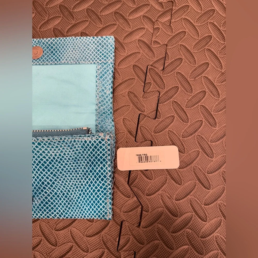 Latico Leathers Gio Leather Wallet In Turquoise - Picture 6 of 10